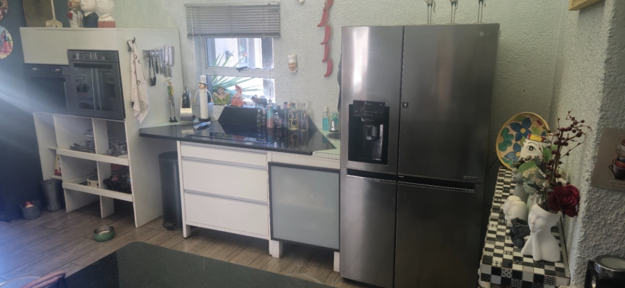  Bedroom Property for Sale in Dan Pienaar Free State